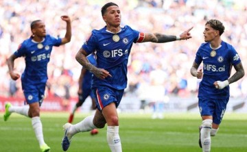 换帅如换刀！1-0！2-1！切尔西终结连败进决赛，多特锁定欧冠，米兰尤文却踢出史上最闷平局